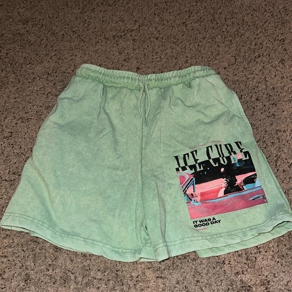 Ice Cube shorts - Picture 1 of 4